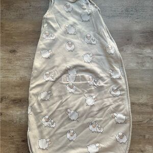 Woolino Cream Baby Sleep Sack with Subtle Cloud Detail